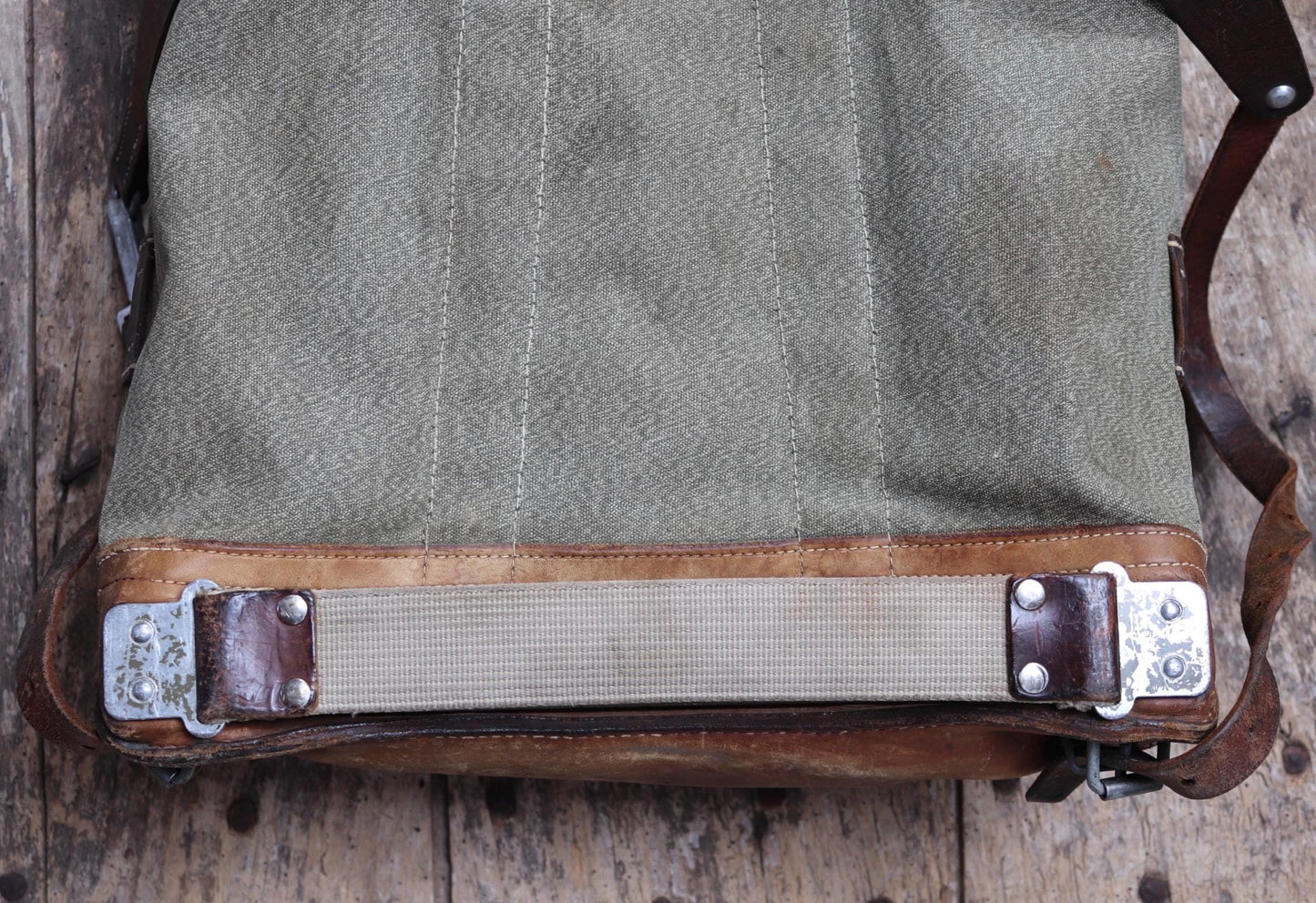 Vintage 1960s Swiss army rucksack - military backpack - salt pepper cotton canvas - for hiking and camping gear