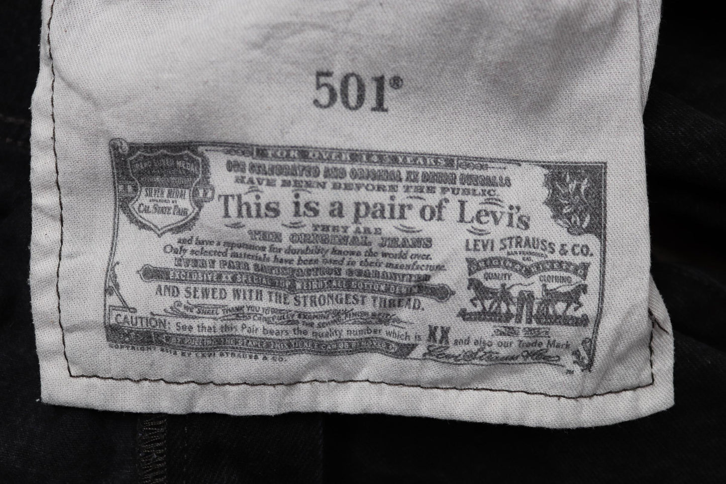 Vintage Levis 501 jeans - black denim - 37" x 32"