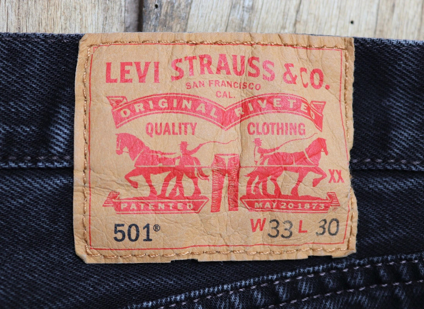 Vintage Levis 501 jeans - black denim - 34" x 29"