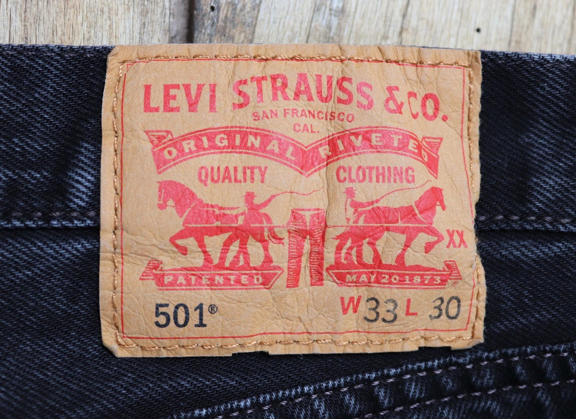 Vintage Levis 501 jeans - black denim - 34" x 29"