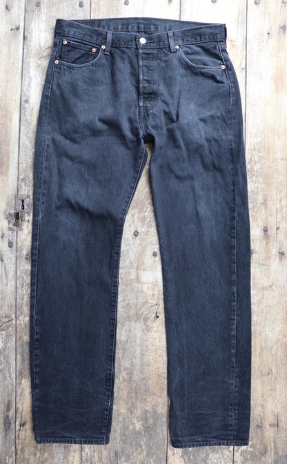 Vintage Levis 501 jeans - black denim - 36" x 34"