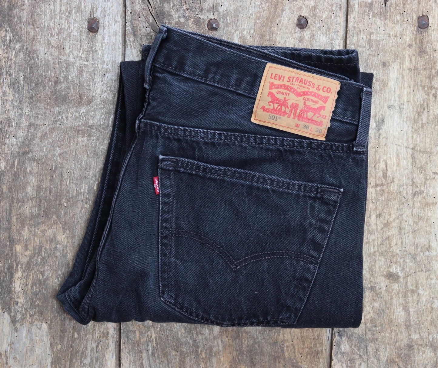 Vintage Levis 501 jeans - black denim - 36" x 34"