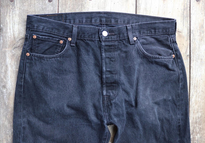 Vintage Levis 501 jeans - black denim - 36" x 34"