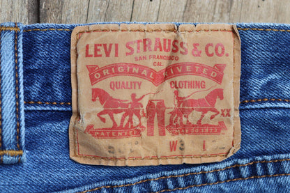 Vintage Levis 501 jeans - blue denim workwear - 38" x 32"