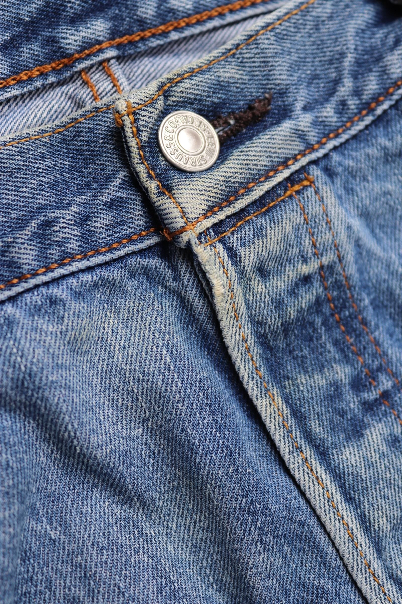 Vintage Levis 501 jeans - blue denim workwear - 38" x 32"