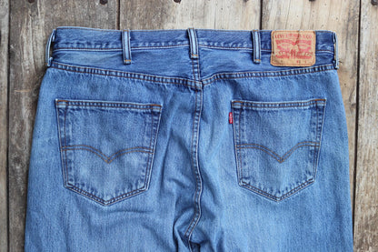 Vintage Levis 501 jeans - blue denim workwear - 38" x 32"