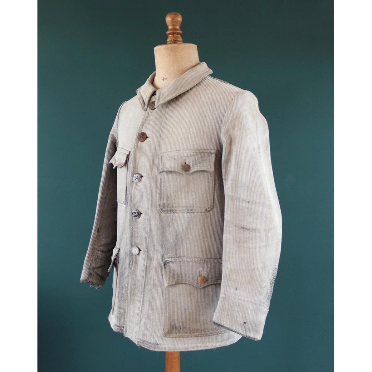Vintage 1930s French hunting jacket - 1940s workwear - velours cotele - corduroy chore coat - 41” chest
