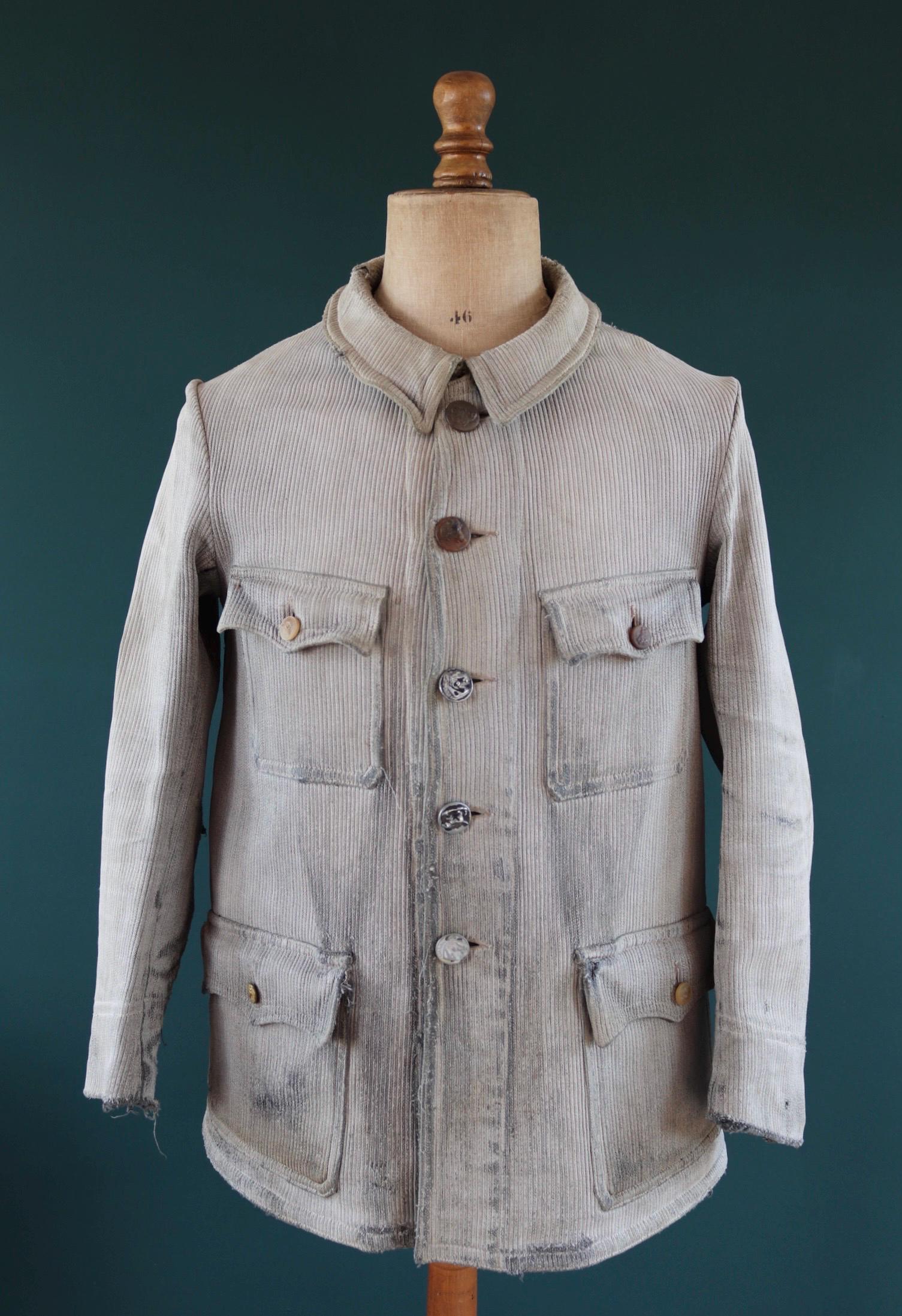 Vintage 1930s French hunting jacket - 1940s workwear - velours cotele - corduroy chore coat - 41” chest