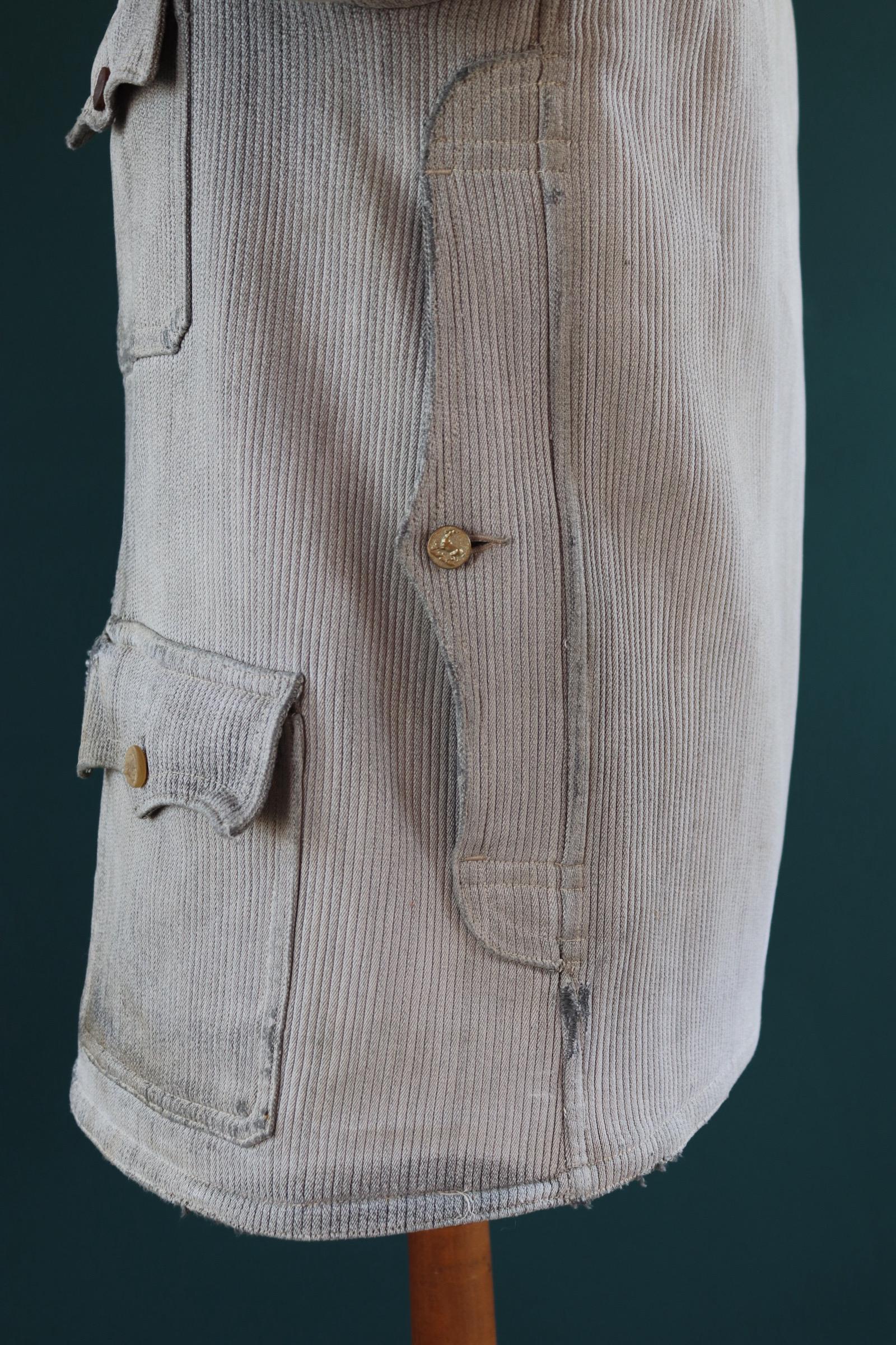 Vintage 1930s French hunting jacket - 1940s workwear - velours cotele - corduroy chore coat - 41” chest