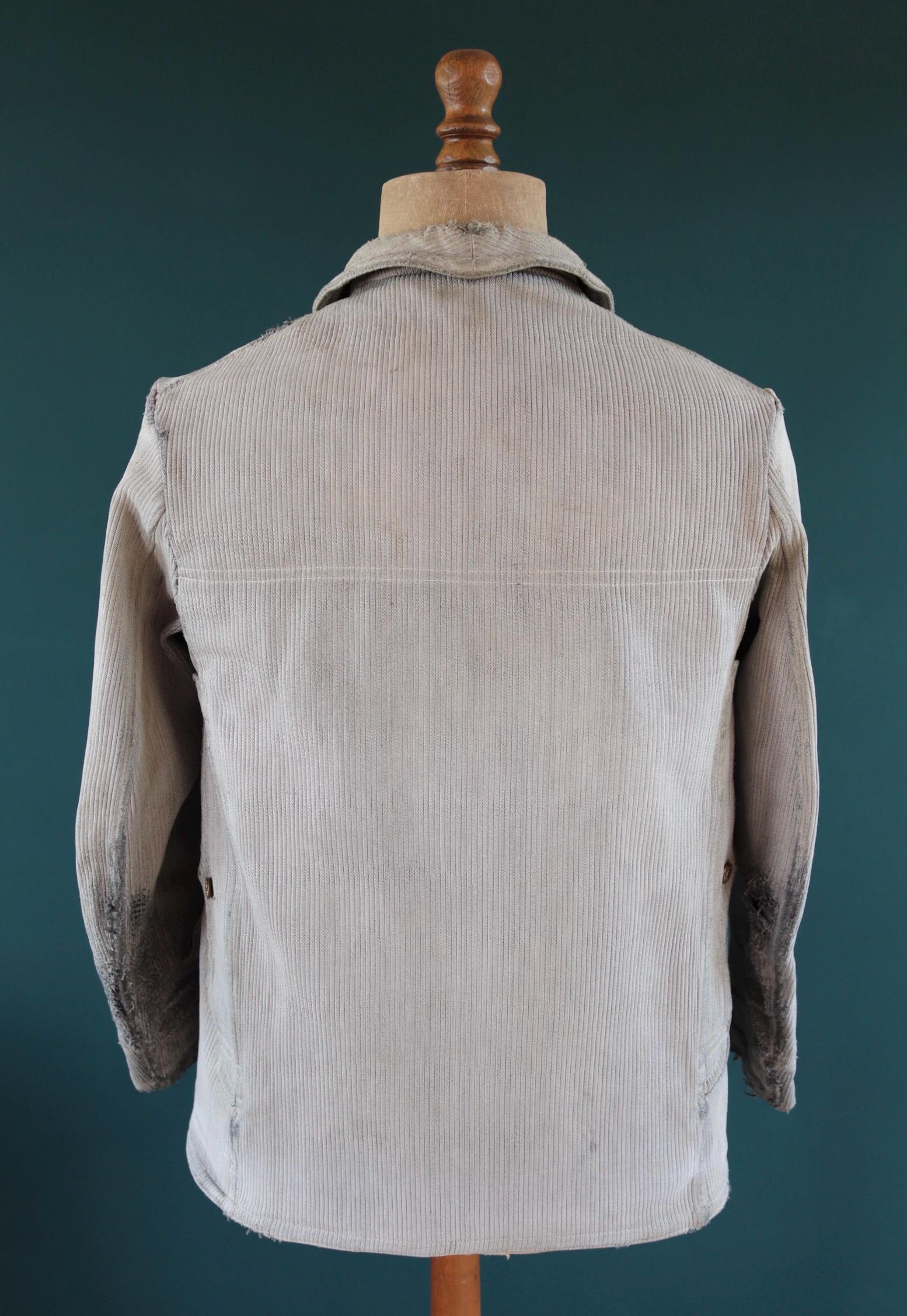 Vintage 1930s French hunting jacket - 1940s workwear - velours cotele - corduroy chore coat - 41” chest