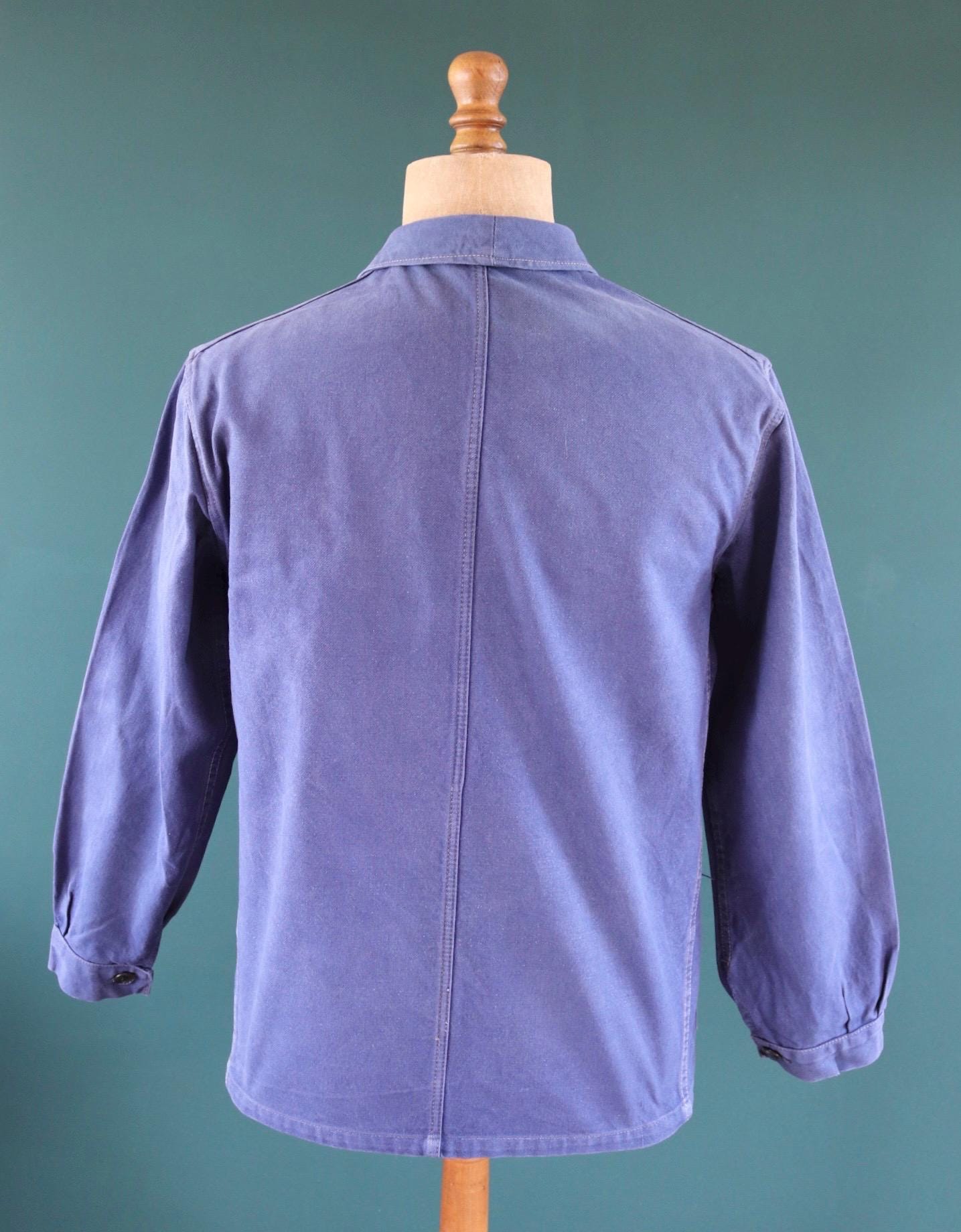 Vintage 1960s French workwear jacket - Vêtra - blue cotton twill chore coat - 42” chest