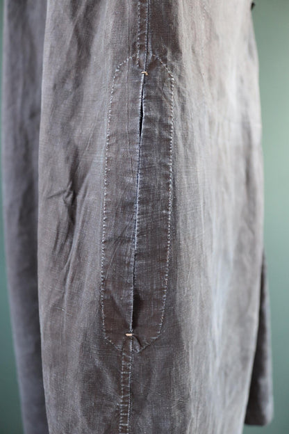 Antique 1900s French indigo biaude - linen workwear smock - 64" chest
