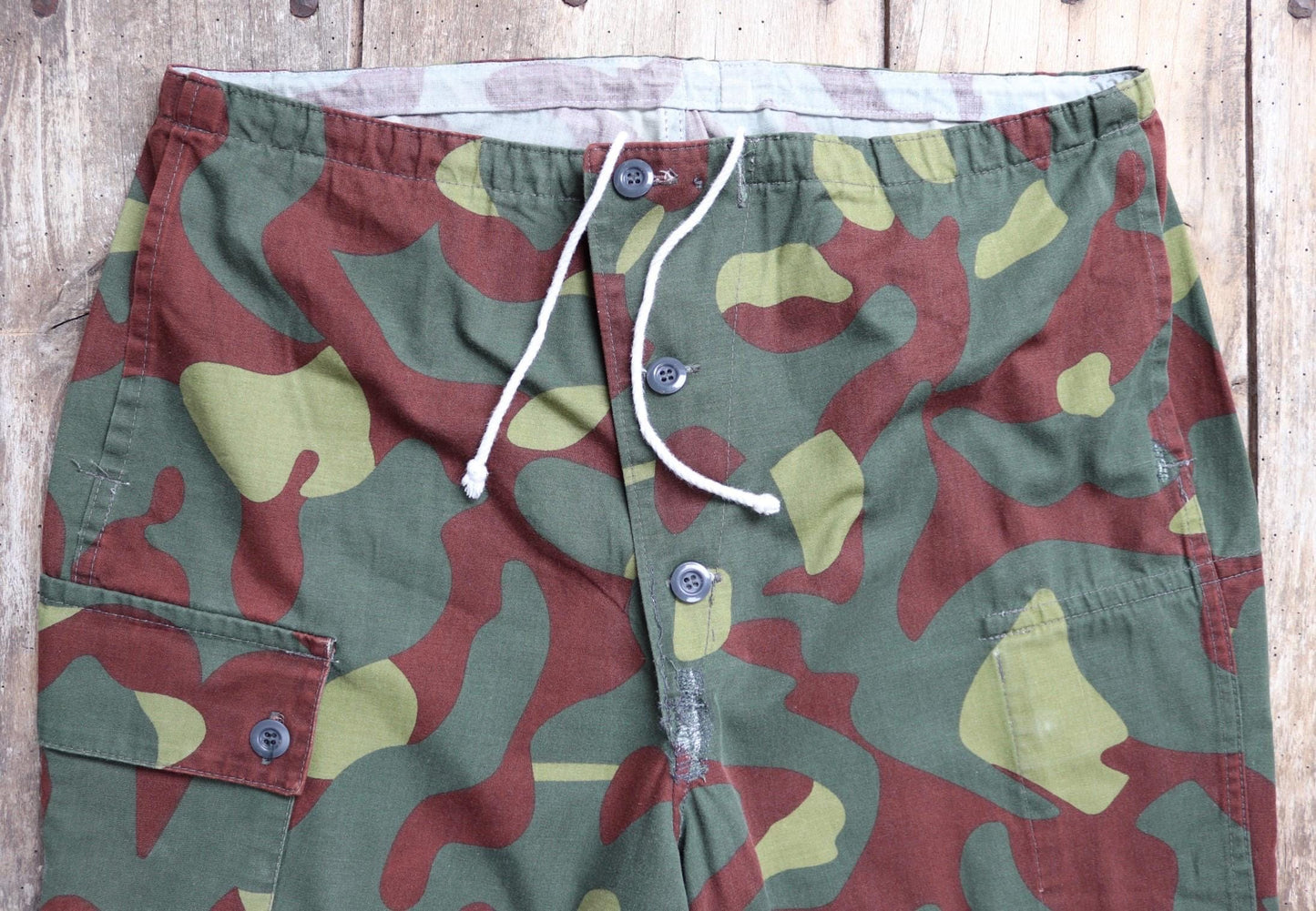 Vintage 1980s Finnish M62 camo trousers - windproof paratrooper pants - 37” x 27”