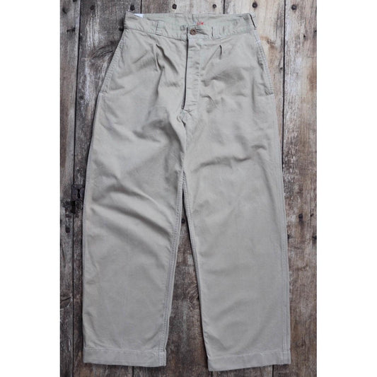 Vintage 1950s French army chinos - military trousers - pleated pants - 30" x 29"
