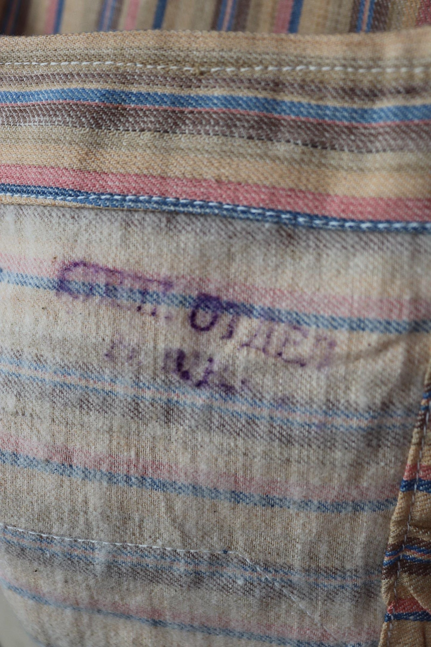 Vintage 1950s deadstock pyjama shirt - striped cotton Bulgarian jacket - 46” chest