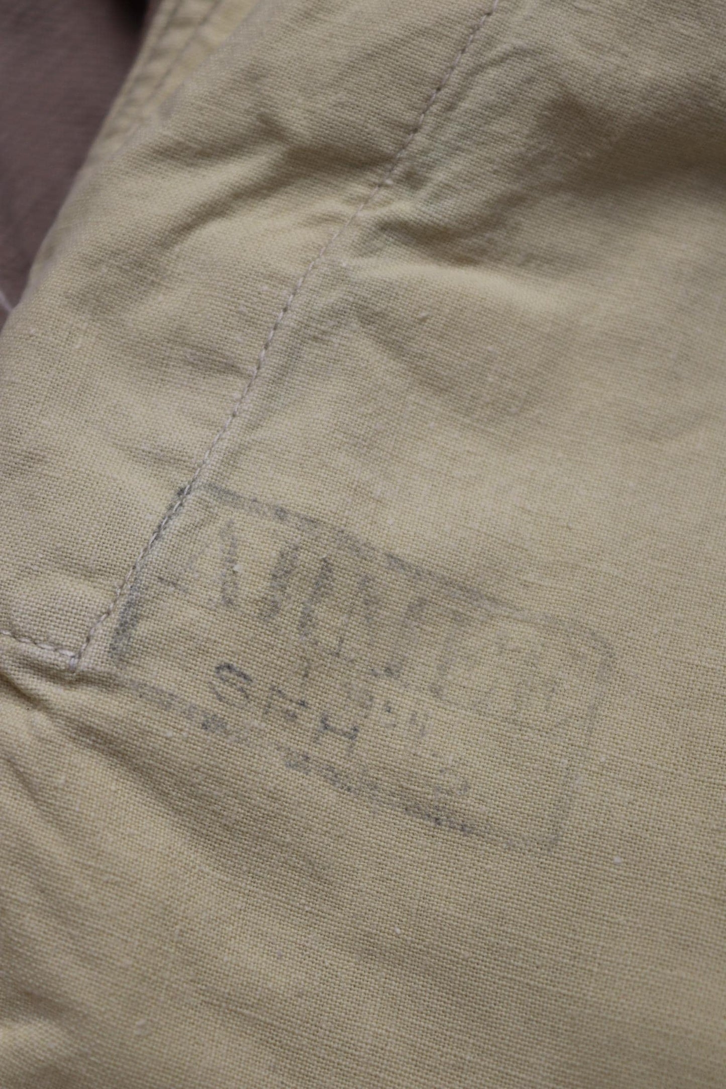 Vintage 1950s French army chinos - M52 military trousers - pleated pants - 29" x 29"