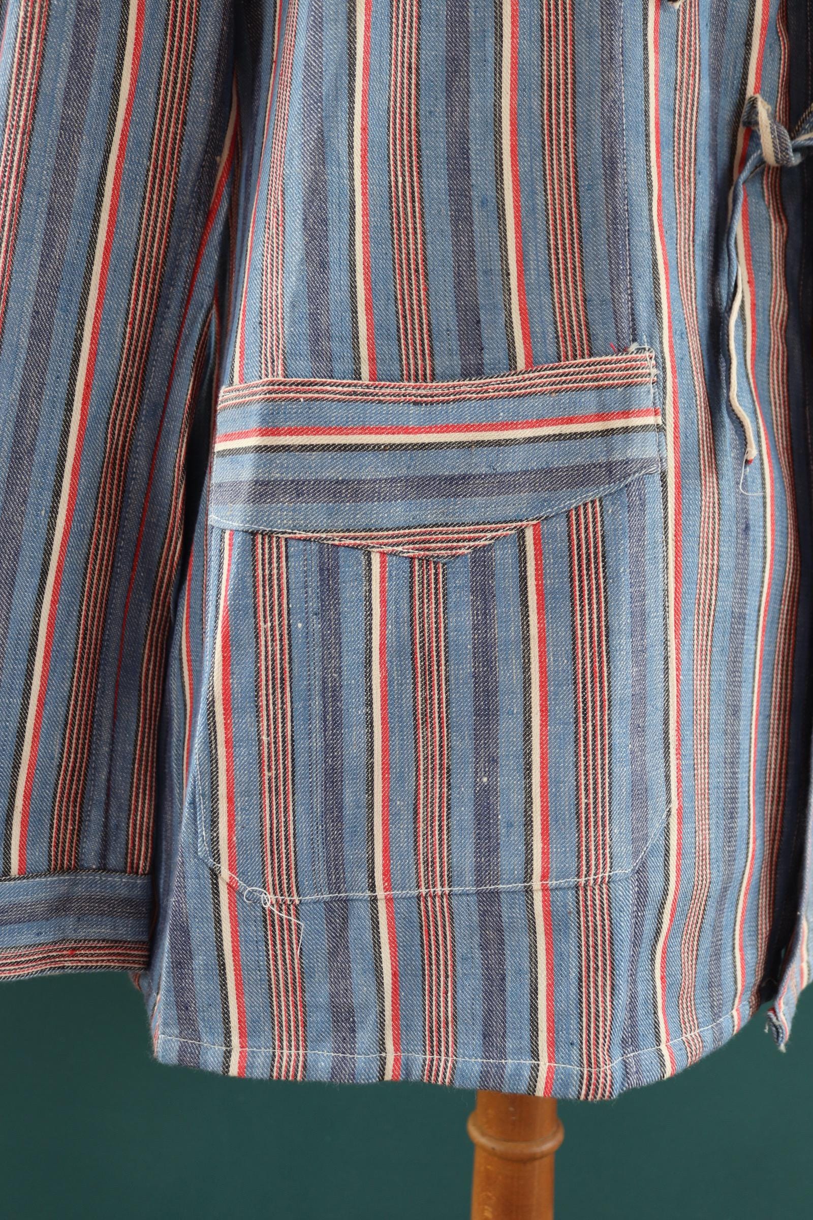 Vintage 1950s deadstock pyjama shirt - striped cotton Bulgarian jacket - 45” chest