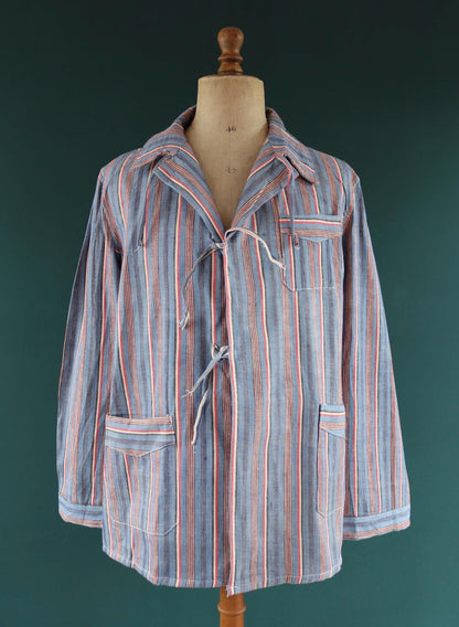 Vintage 1950s deadstock pyjama shirt - striped cotton Bulgarian jacket - 45” chest