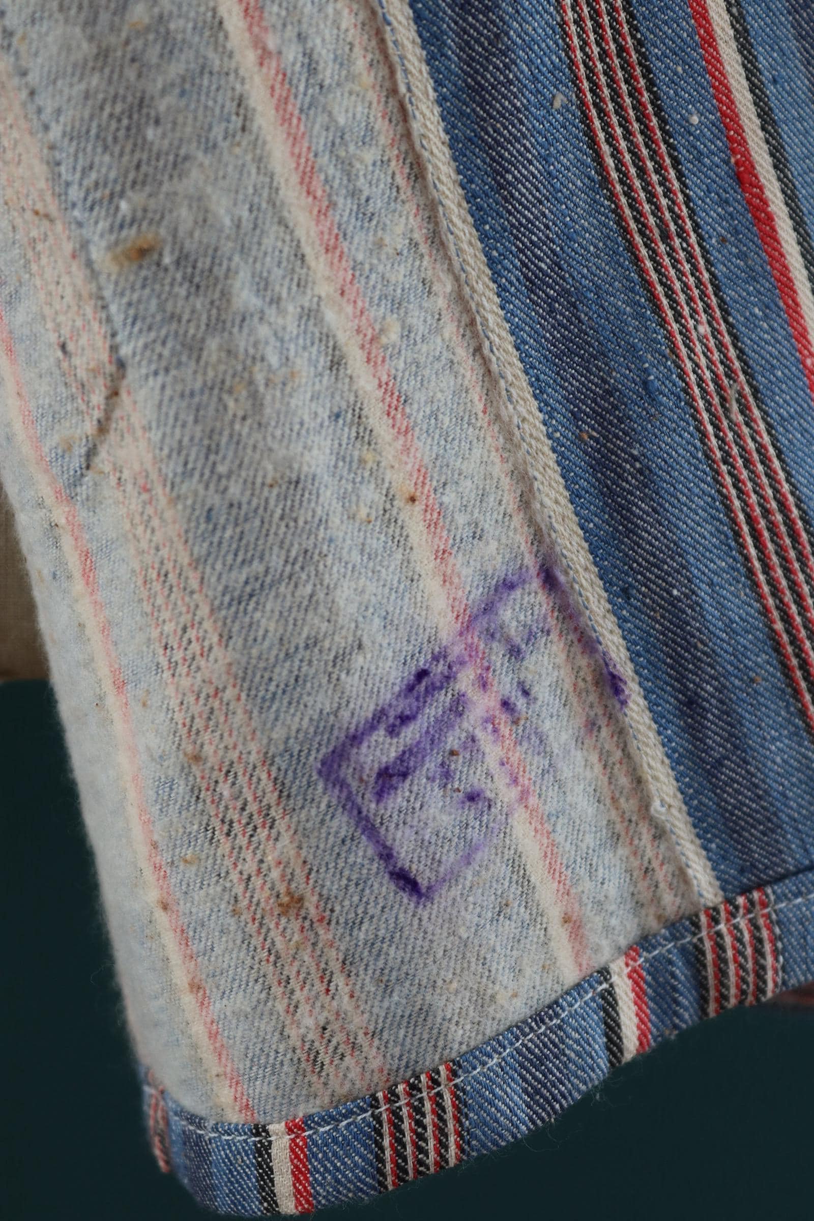 Vintage 1950s deadstock pyjama shirt - striped cotton Bulgarian jacket - 45” chest