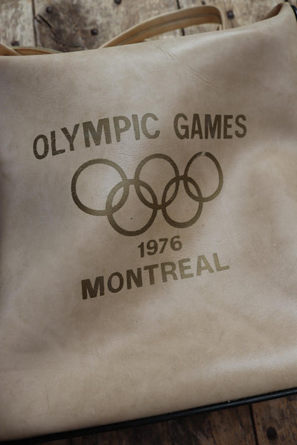Vintage 1970s Olympics bag - 1976 Montreal memorabilia - carry on luggage - weekender - overnight hold all