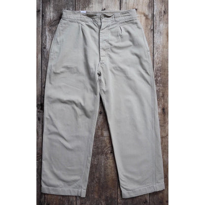 Vintage 1960s French army chinos - military trousers - pleated pants - 32" x 29"