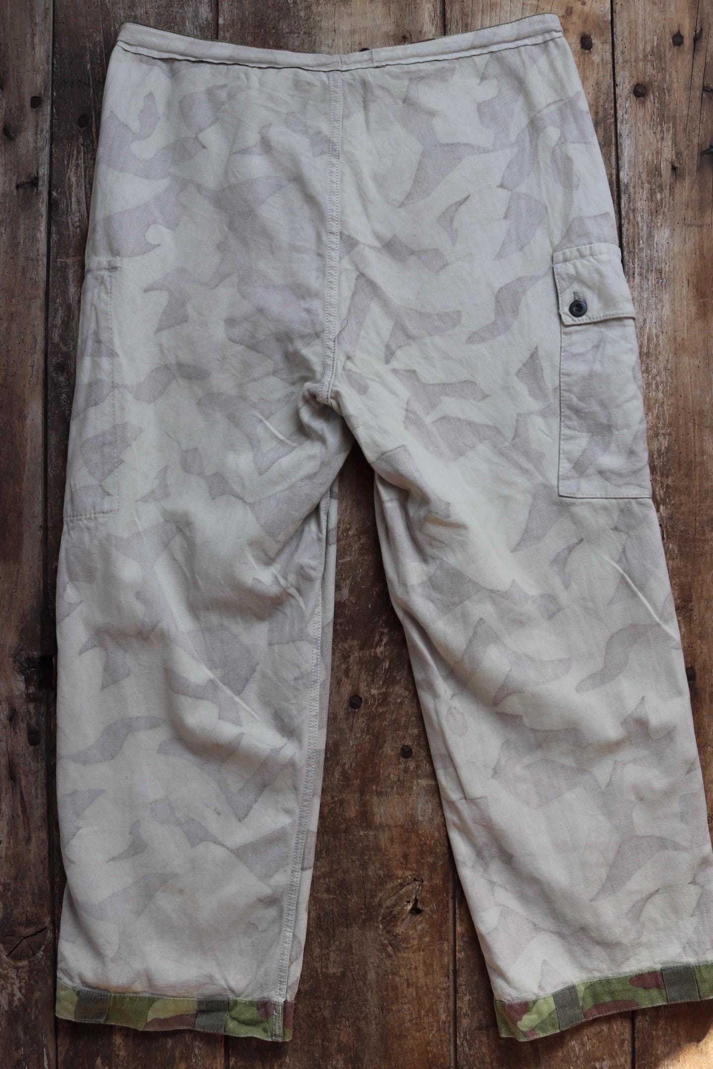 Vintage 1990s Finnish M62 camo trousers - windproof paratrooper pants - 40” x 28”