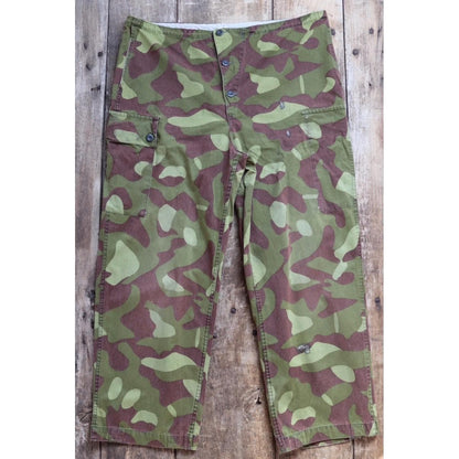 Vintage 1990s Finnish M62 camo trousers - windproof paratrooper pants - 40” x 28”
