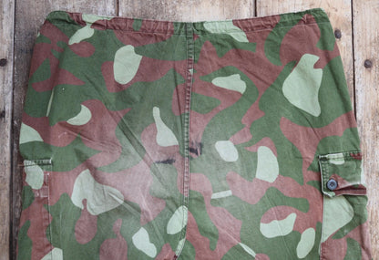 Vintage 1980s Finnish M62 camo trousers - windproof paratrooper pants - 40” x 35”