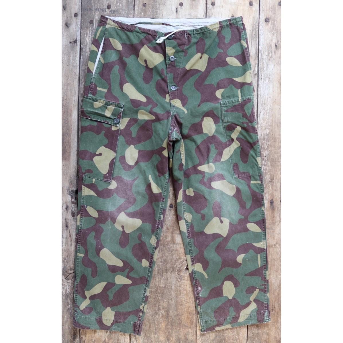 Vintage 1980s Finnish M62 camo trousers - windproof paratrooper pants - 39” x 29”