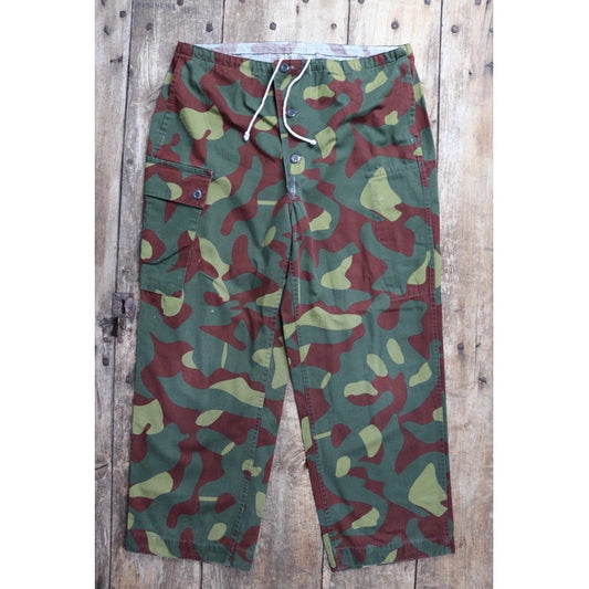 Vintage 1980s Finnish M62 camo trousers - windproof paratrooper pants - 37” x 27”