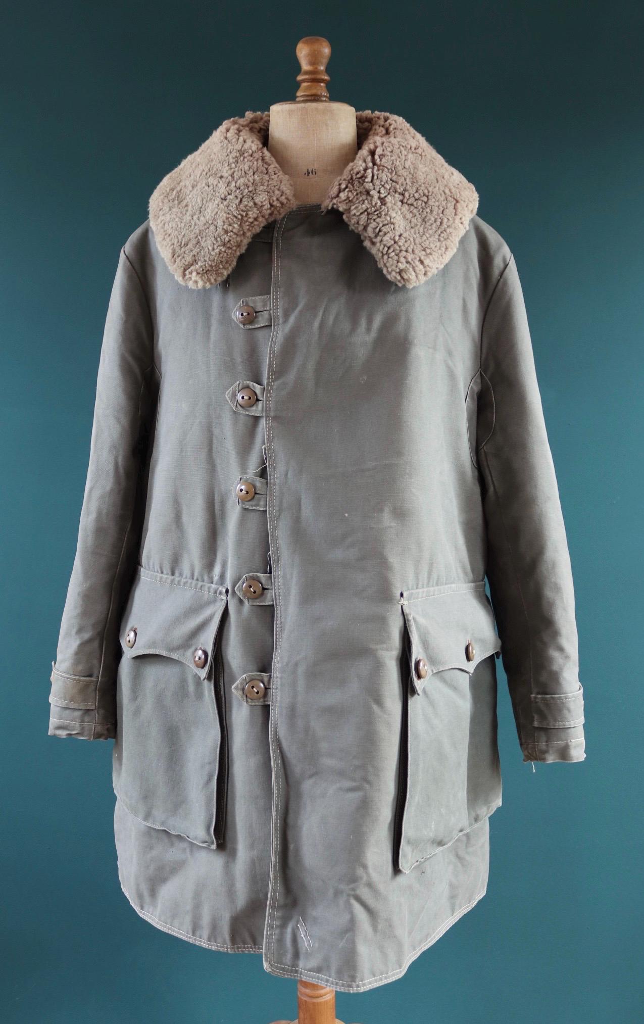 Vintage 1950s Swedish Livpäls sheepskin coat - military greatcoat - 48” chest