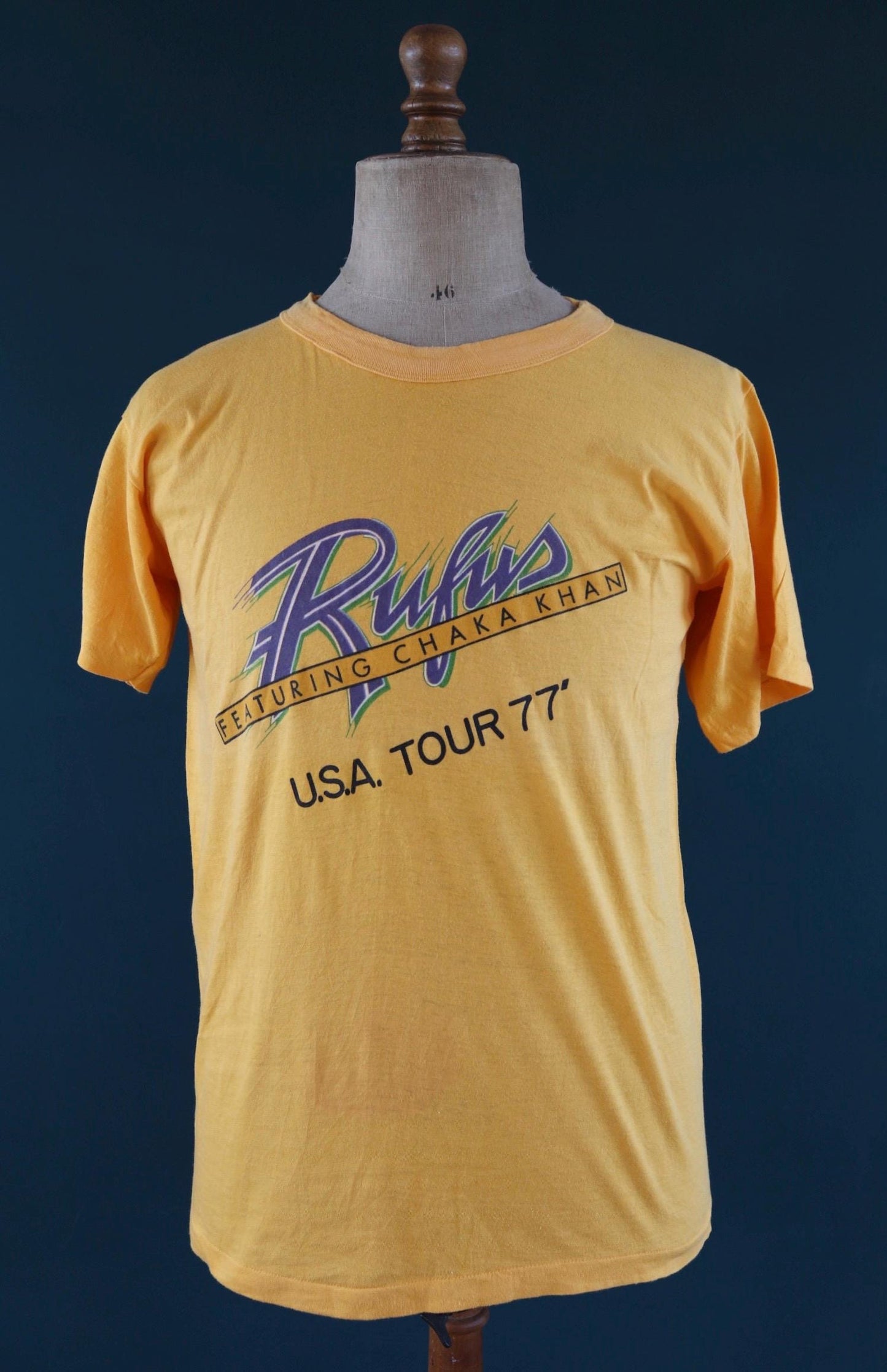 Vintage 1970s tour t shirt - Rufus and Chaka Khan - 40” chest