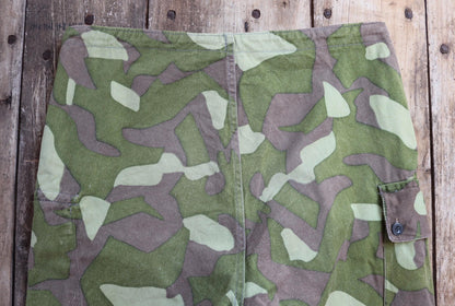 Vintage 1960s Finnish M62 camo trousers - windproof paratrooper pants - 37” x 29”