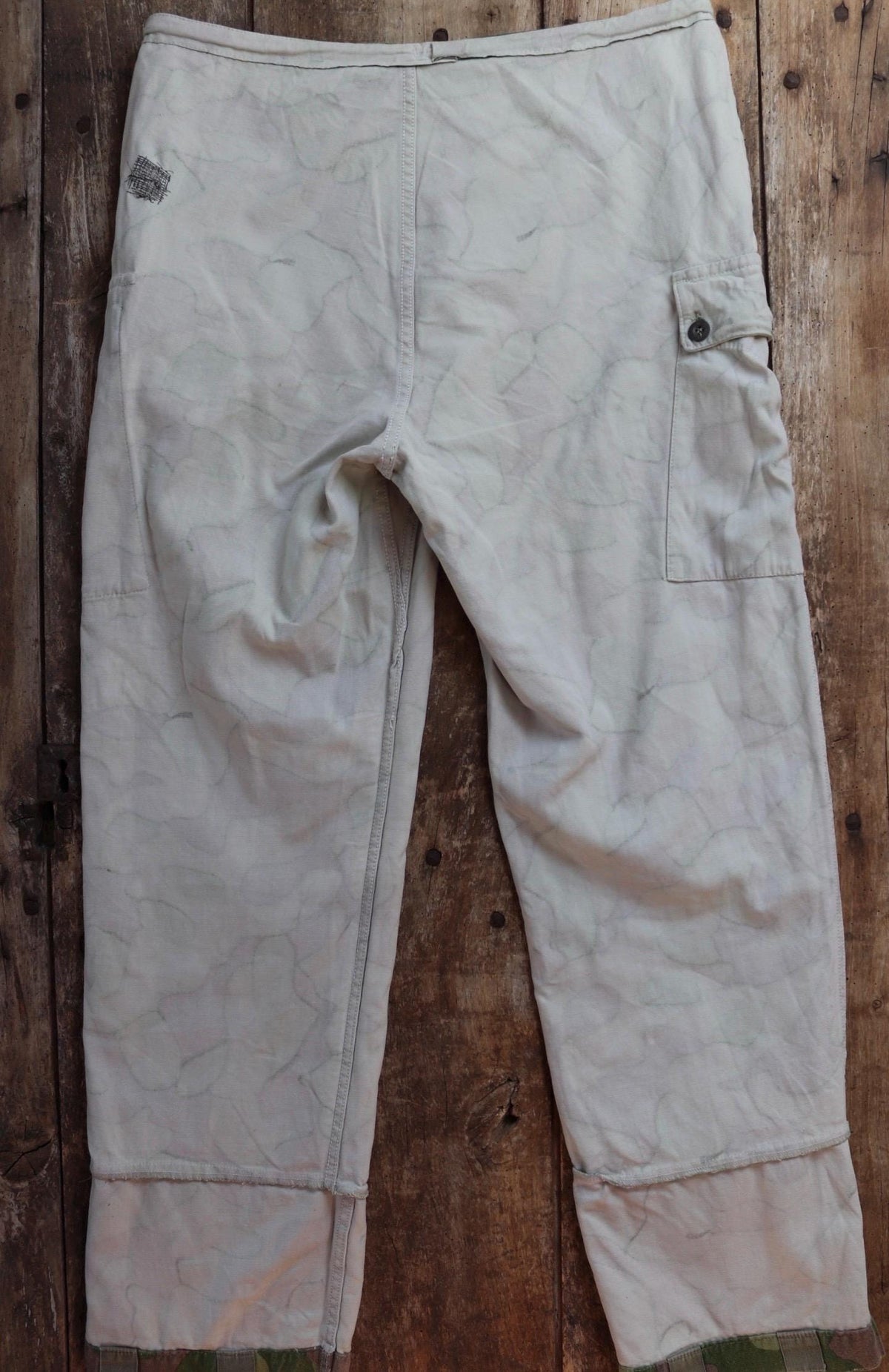 Vintage 1960s Finnish M62 camo trousers - windproof paratrooper pants - 37” x 33”