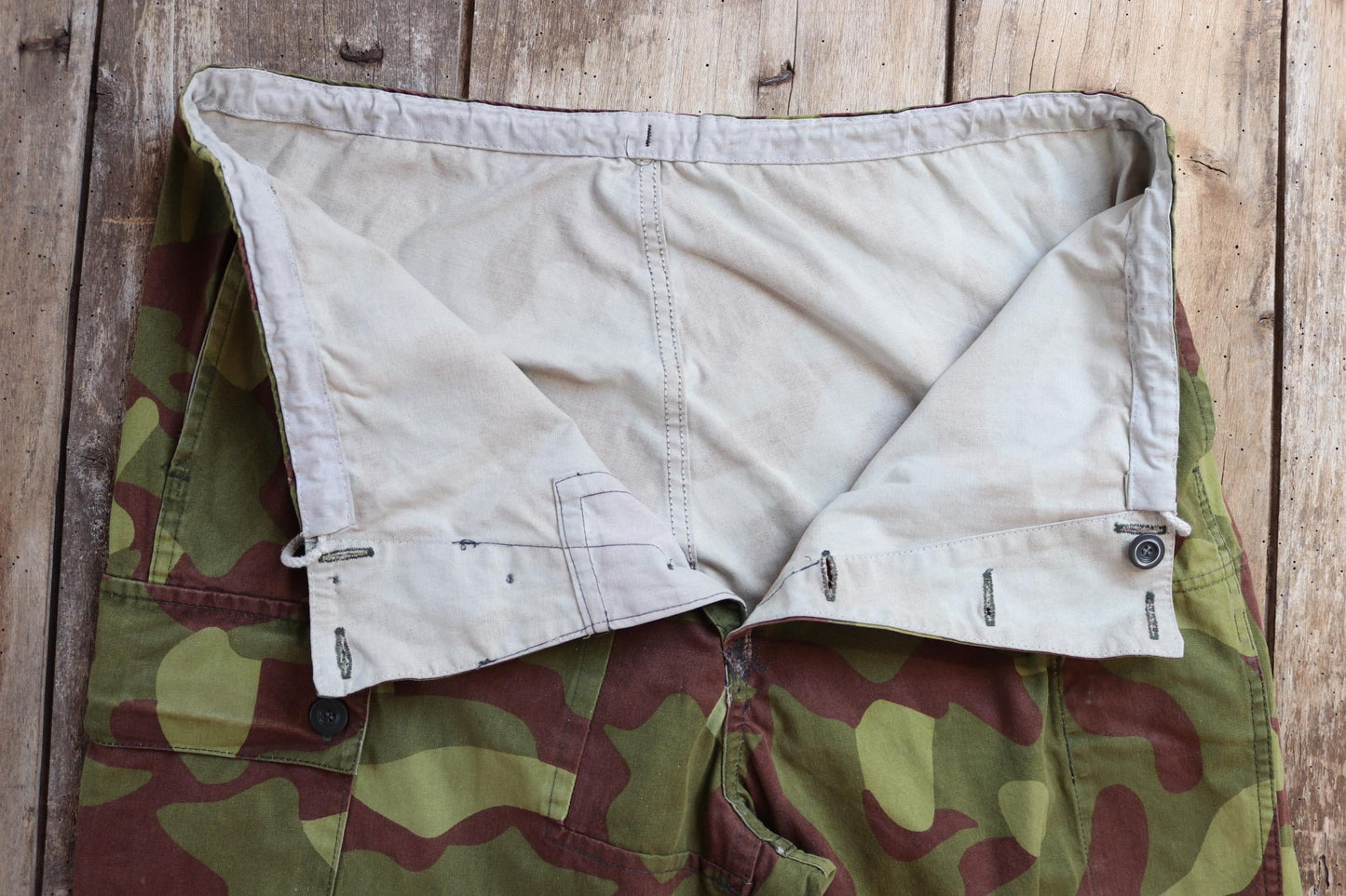 Vintage 1990s Finnish M62 camo trousers - windproof paratrooper pants - 38” x 28”