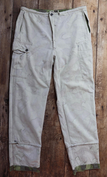 Vintage 1960s Finnish M62 camo trousers - windproof paratrooper pants - 37” x 33”