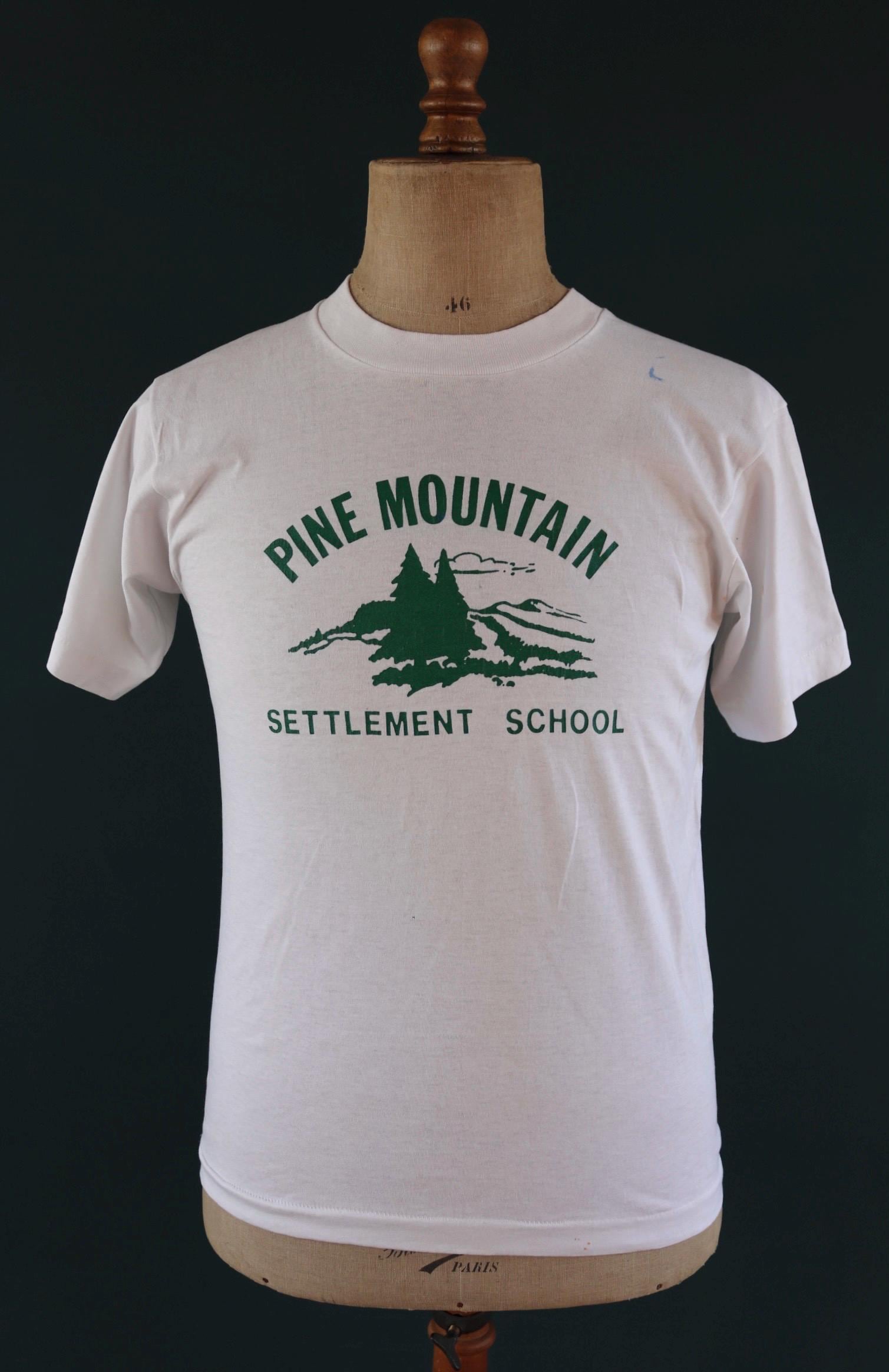 Vintage 1990s camp t shirt - Pine Mountain - white tee - 38” chest