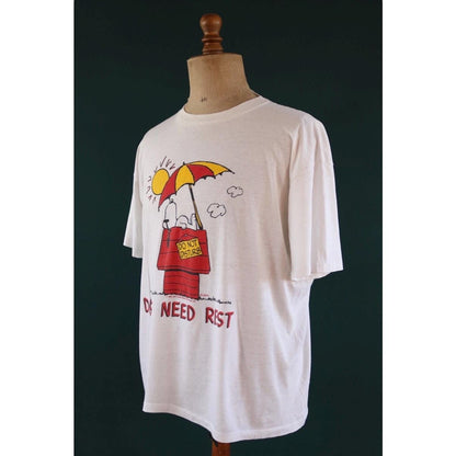Vintage 1980s Snoopy t shirt - Peanuts print tee - dads need rest - 46” chest