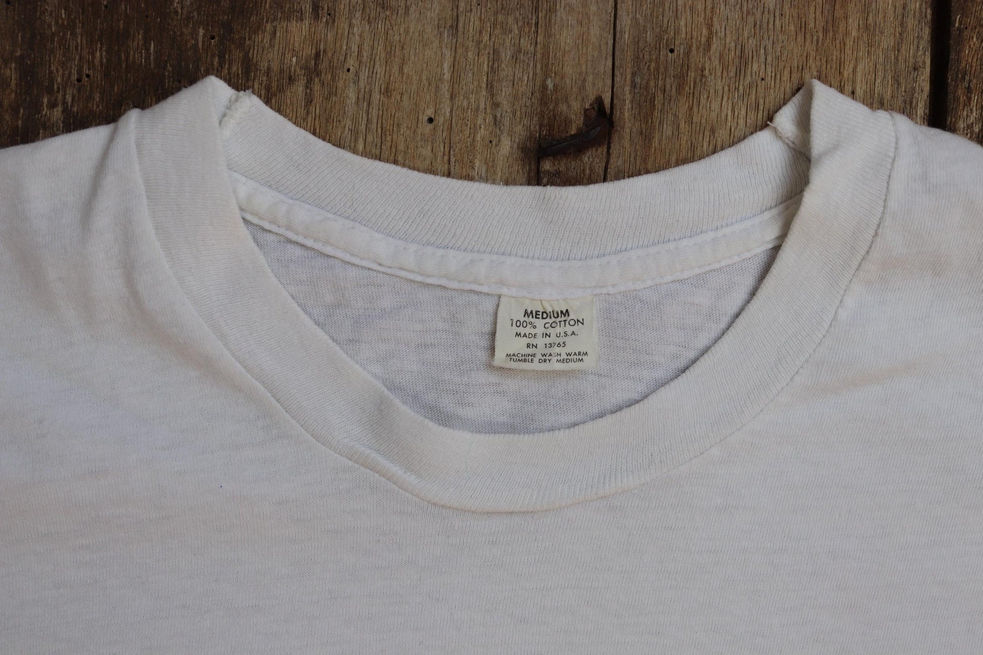 Vintage 1980s Las Vegas t shirt - Coyote Spring Ranch print - 33” chest