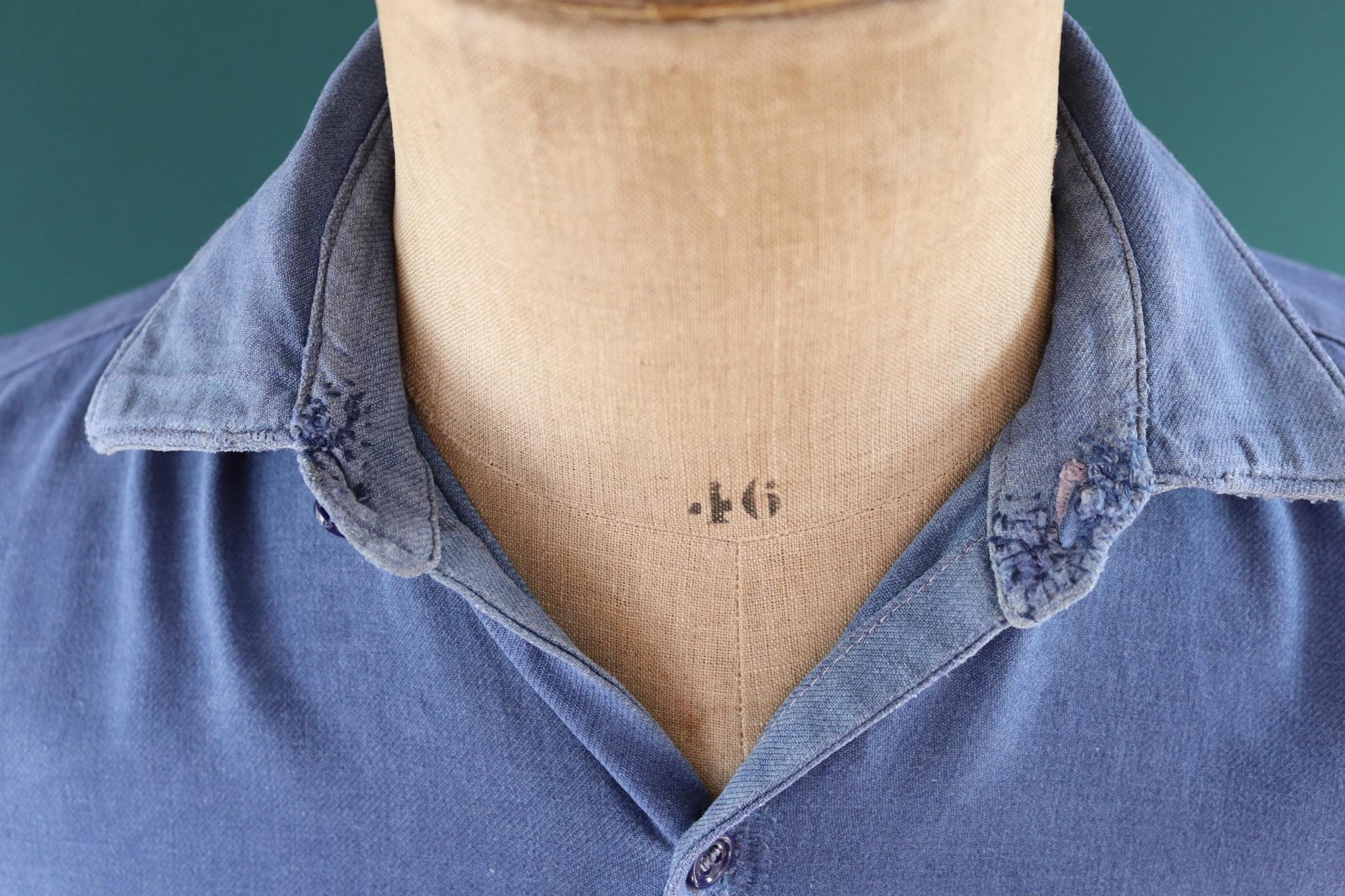 Vintage 1940s French workwear shirt - faded blue cotton - darned and repaired - 44” chest