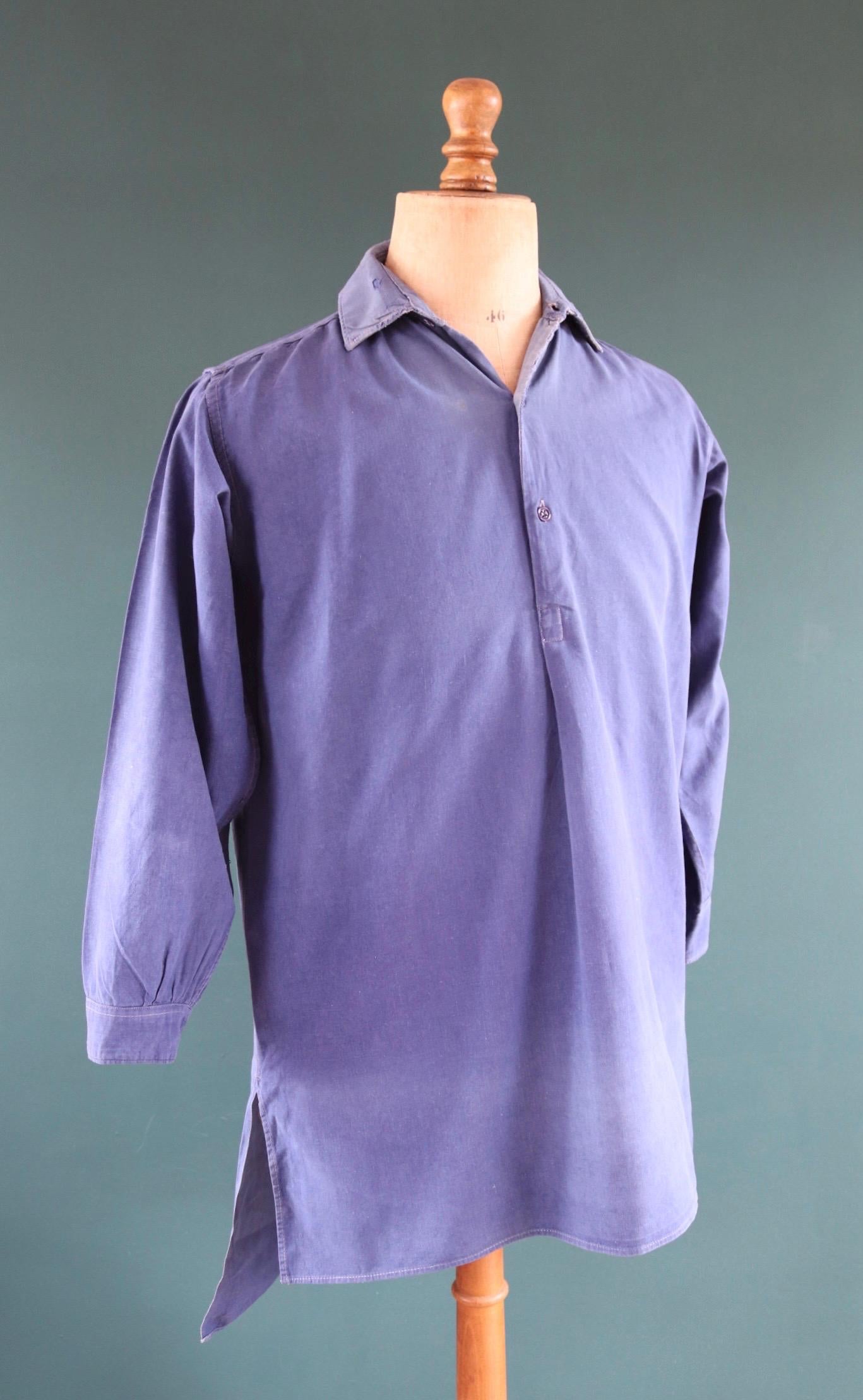 Vintage 1940s French workwear shirt - faded blue cotton - darned and repaired - 44” chest