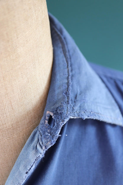 Vintage 1940s French workwear shirt - faded blue cotton - darned and repaired - 44” chest