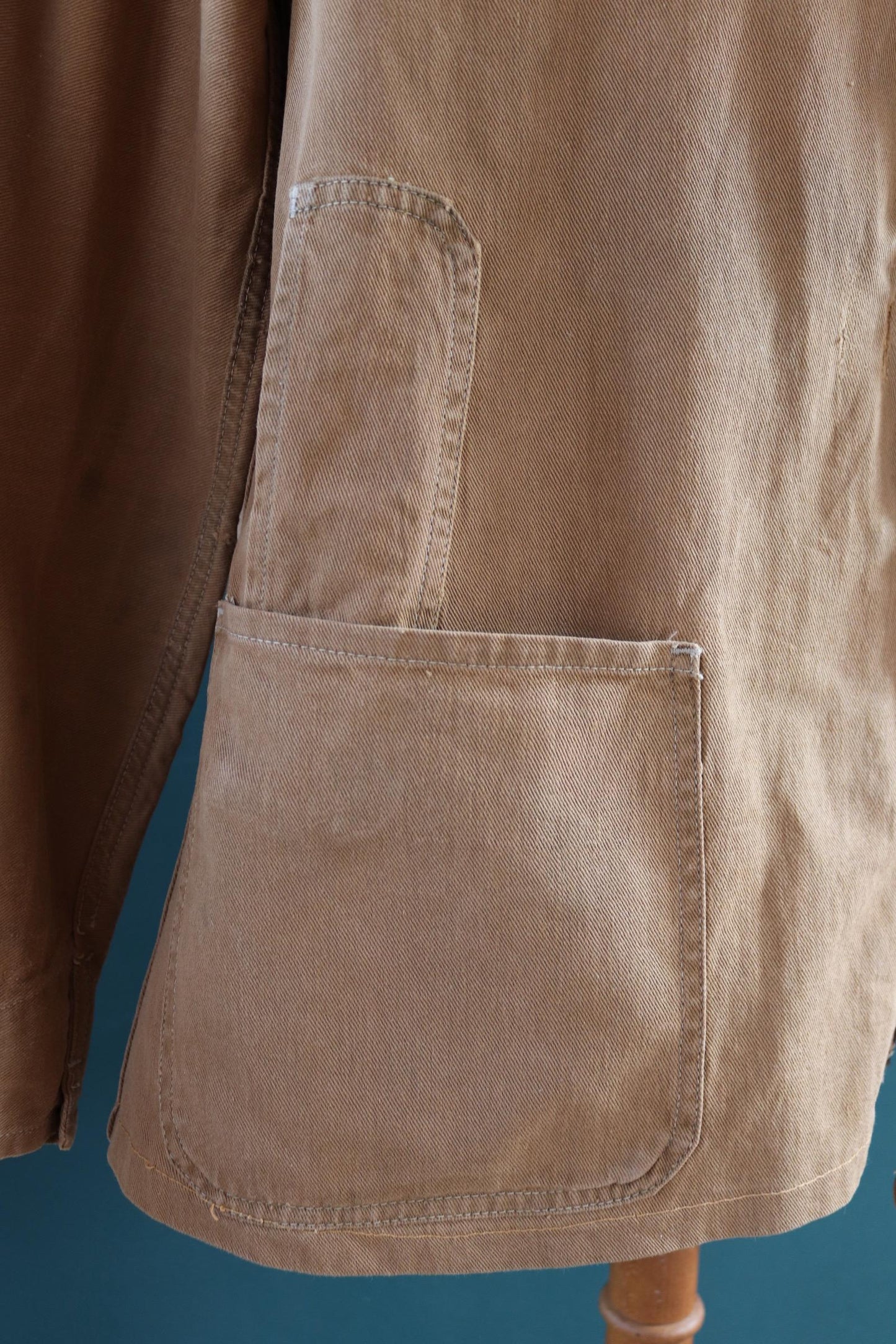 Vintage 1940s British workwear jacket - brown cotton twill - factory coat - shop overalls - 44” chest