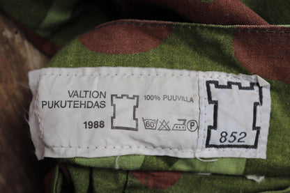 Vintage 1980s Finnish M62 camo trousers - windproof paratrooper pants - 39” x 29”