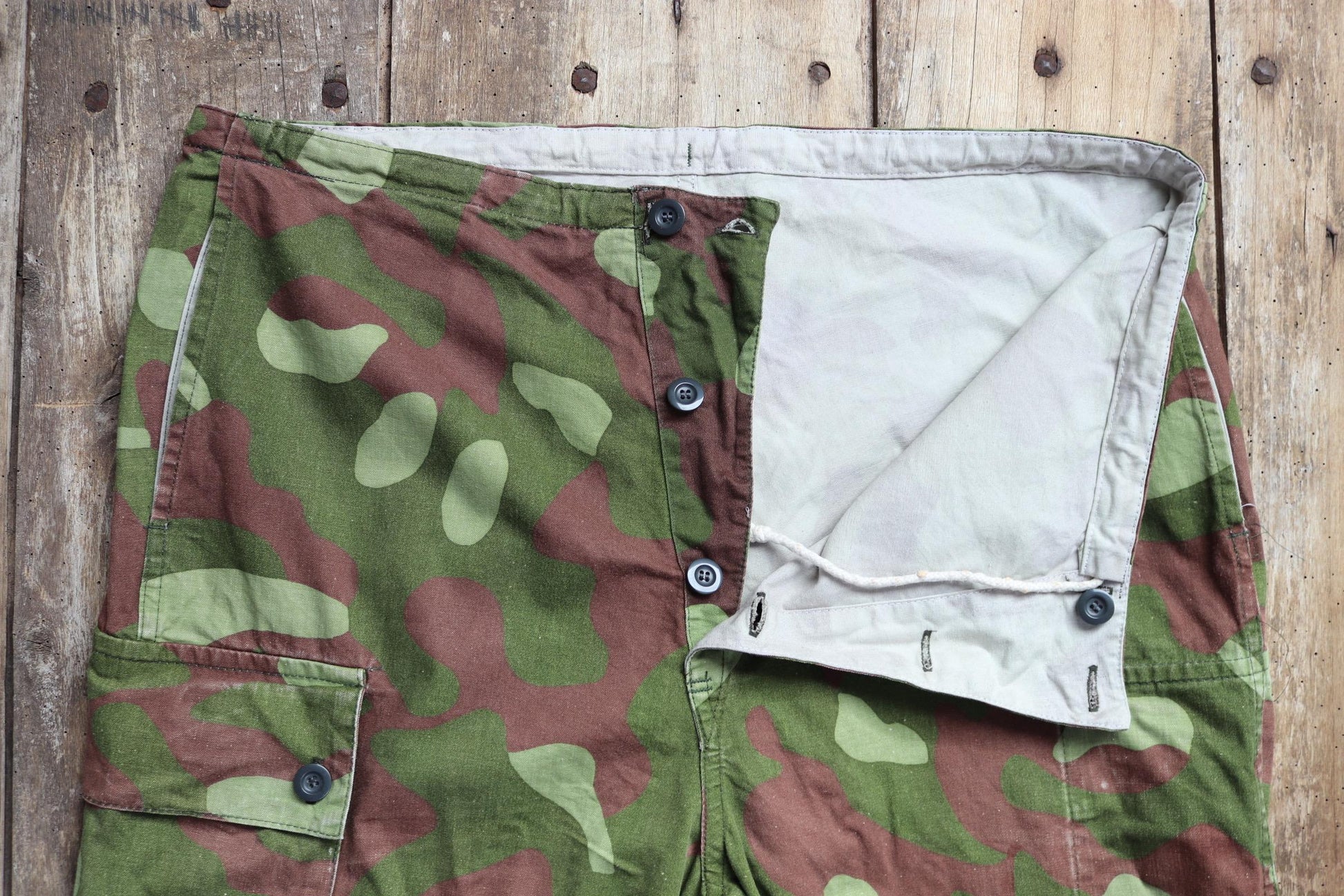 Vintage 1980s Finnish M62 camo trousers - windproof paratrooper pants - 39” x 29”