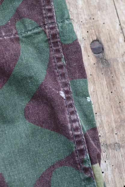 Vintage 1980s Finnish M62 camo trousers - windproof paratrooper pants - 41” x 29”