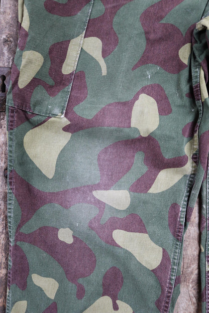 Vintage 1980s Finnish M62 camo trousers - windproof paratrooper pants - 41” x 29”