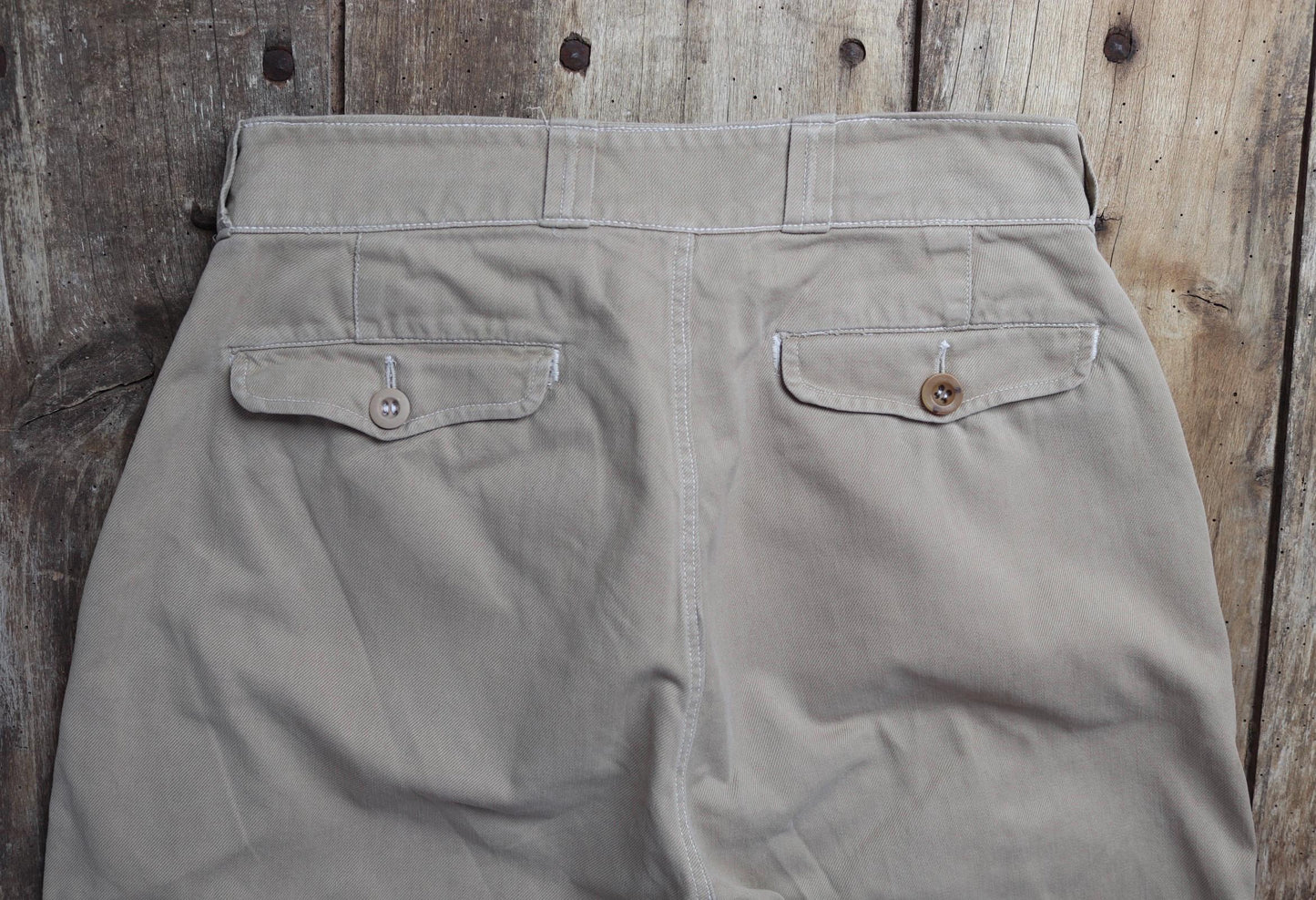 Vintage 1950s French army chinos - M52 military trousers - pleated pants - 29" x 29"