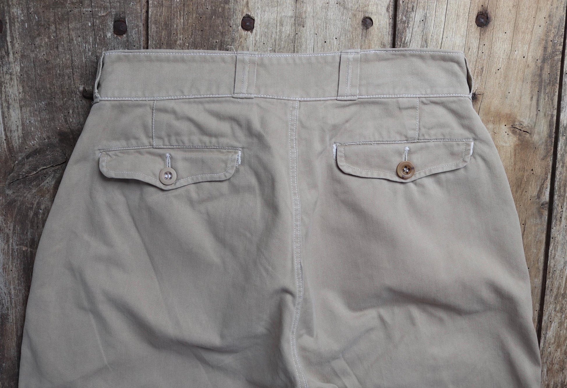 Vintage 1950s French army chinos - M52 military trousers - pleated pants - 29" x 29"