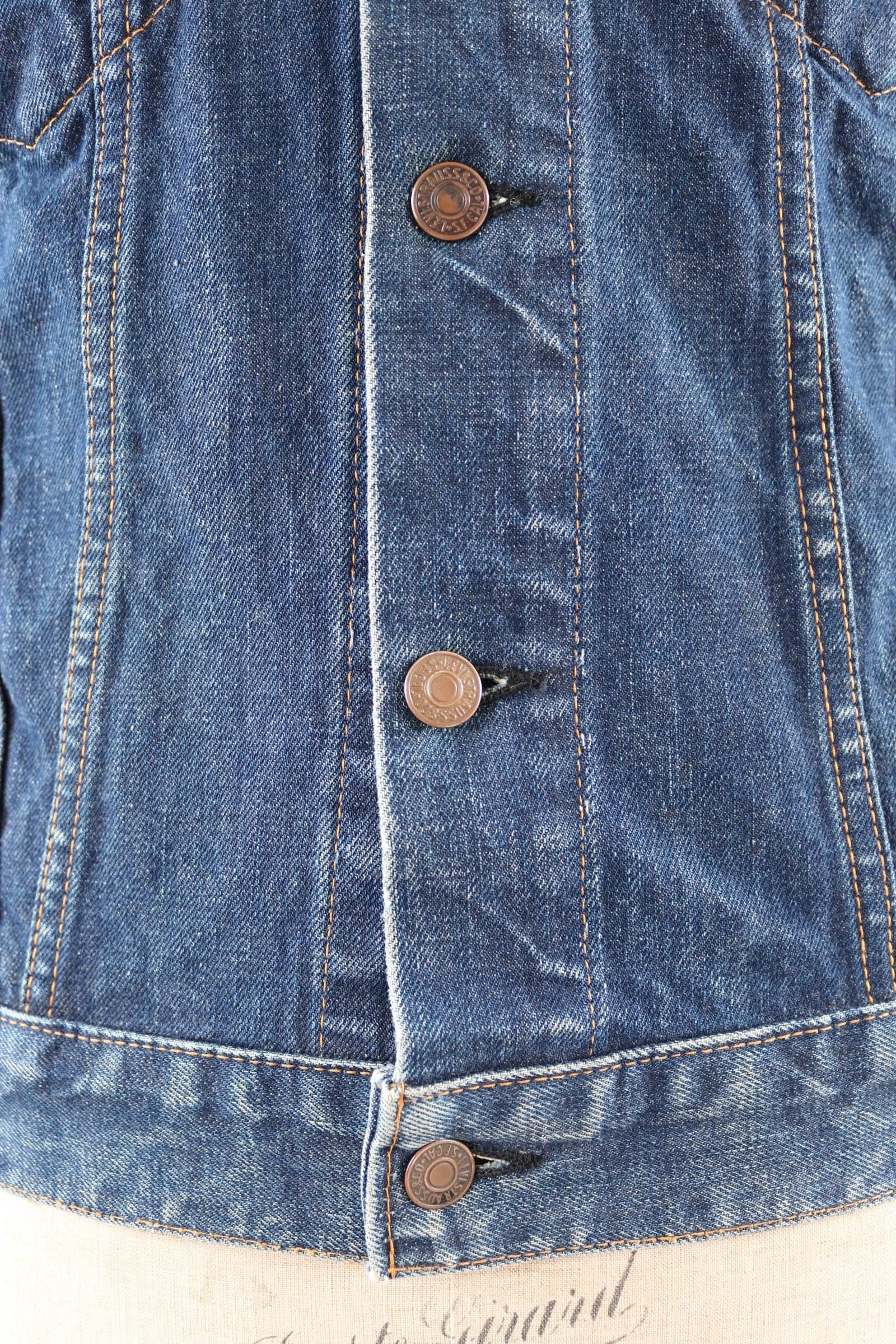 Vintage 1960s Levis big E denim jacket - Levi Strauss red tab - type 3 - trucker workwear -40” chest